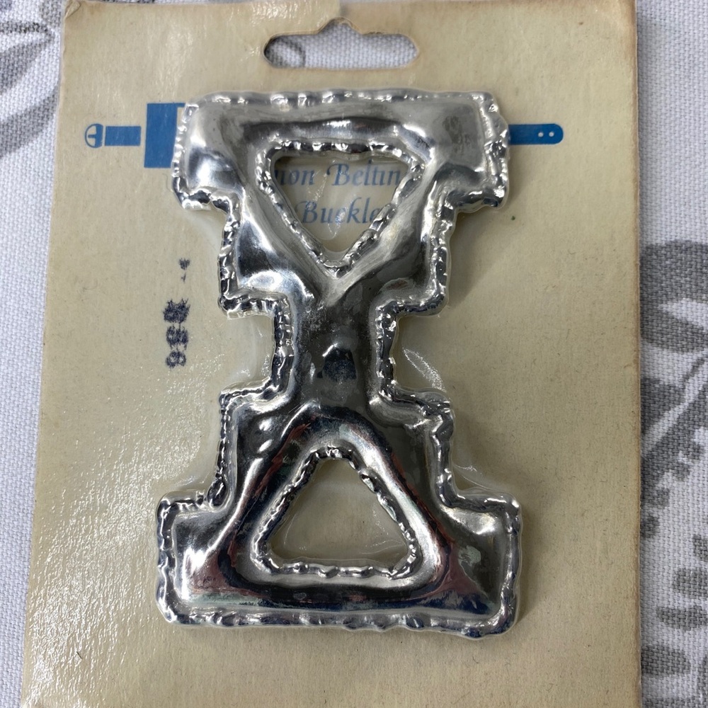 Bel-Bac Silver‎ Toned Buckle 1 Piece
Women